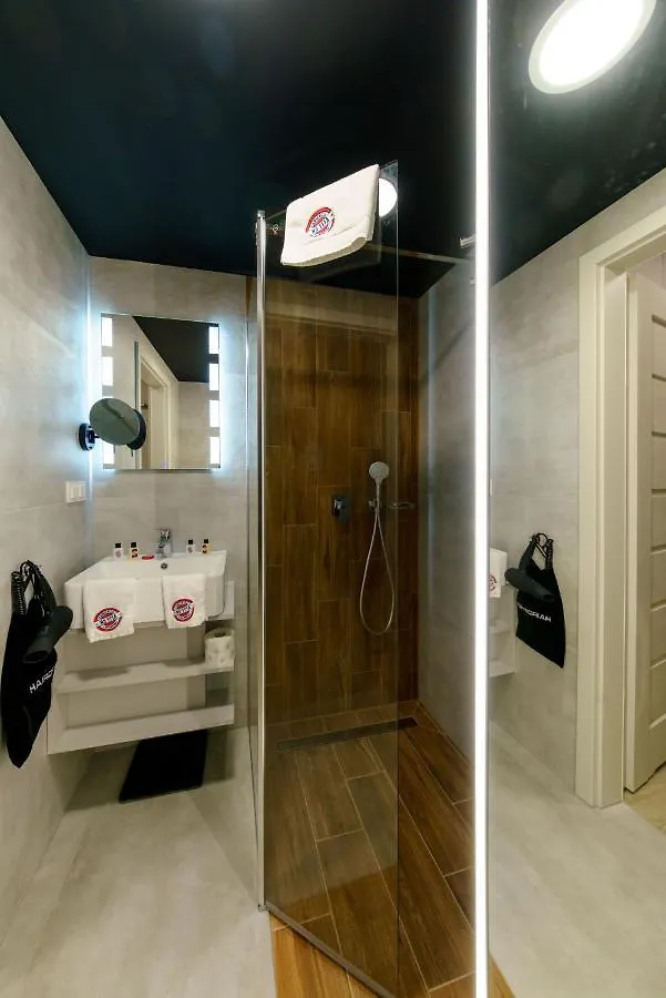 Kamienica No 111A Warsaw Airport Aparthotel