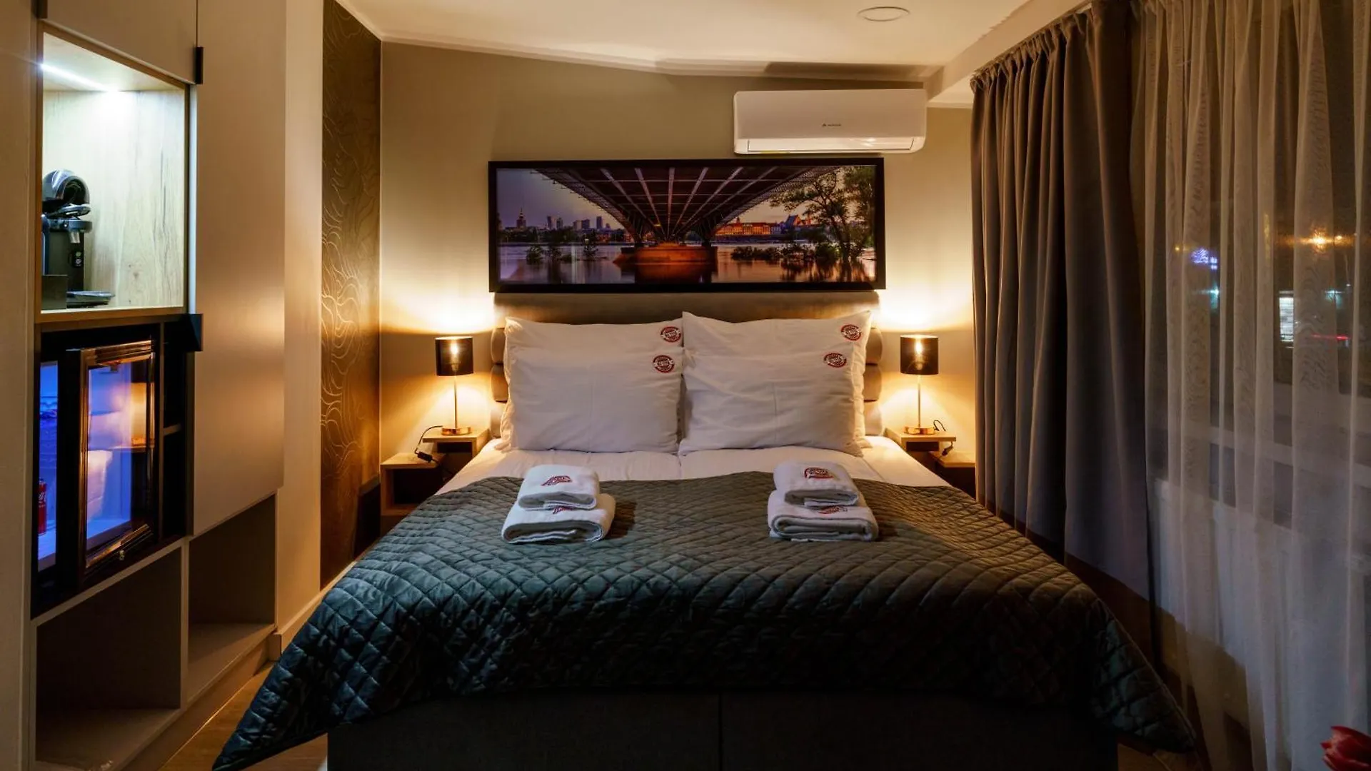 Kamienica No 111A Warsaw Airport Aparthotel